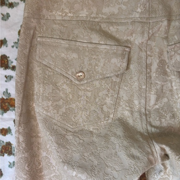 SNO SKINS Cream Textured Flare Pants Size 8 - Picture 5 of 16